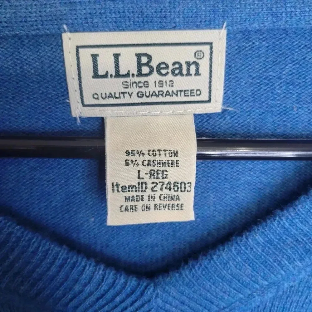 LL Bean Men's Blue Pullover V-Neck‎ Sweater Size Large